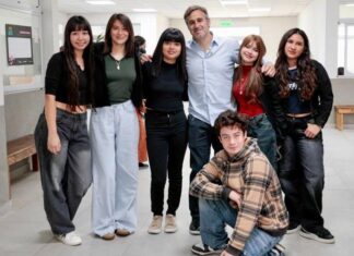 ACHÁVAL PARTICIPÓ DEL CIERRE DEL CICLO LECTIVO EN UNA ESCUELA SECUNDARIA DE LAGOMARSINO